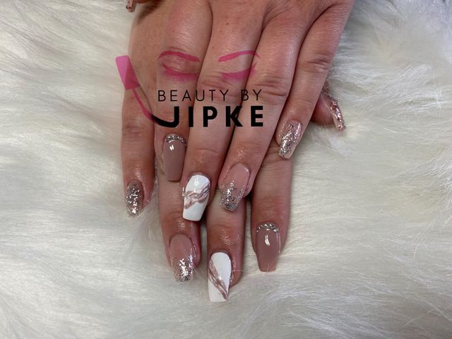 Acrylnagels voorbeeld 13